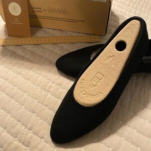 Vivaia flats. Black. New with tags. Sustainable footwear. Women’s black flats.